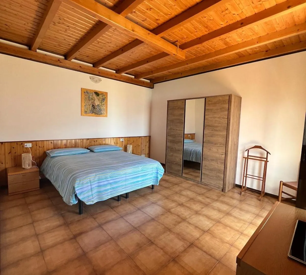 Pink Panther Holiday Home جيرا لاريو 0*,