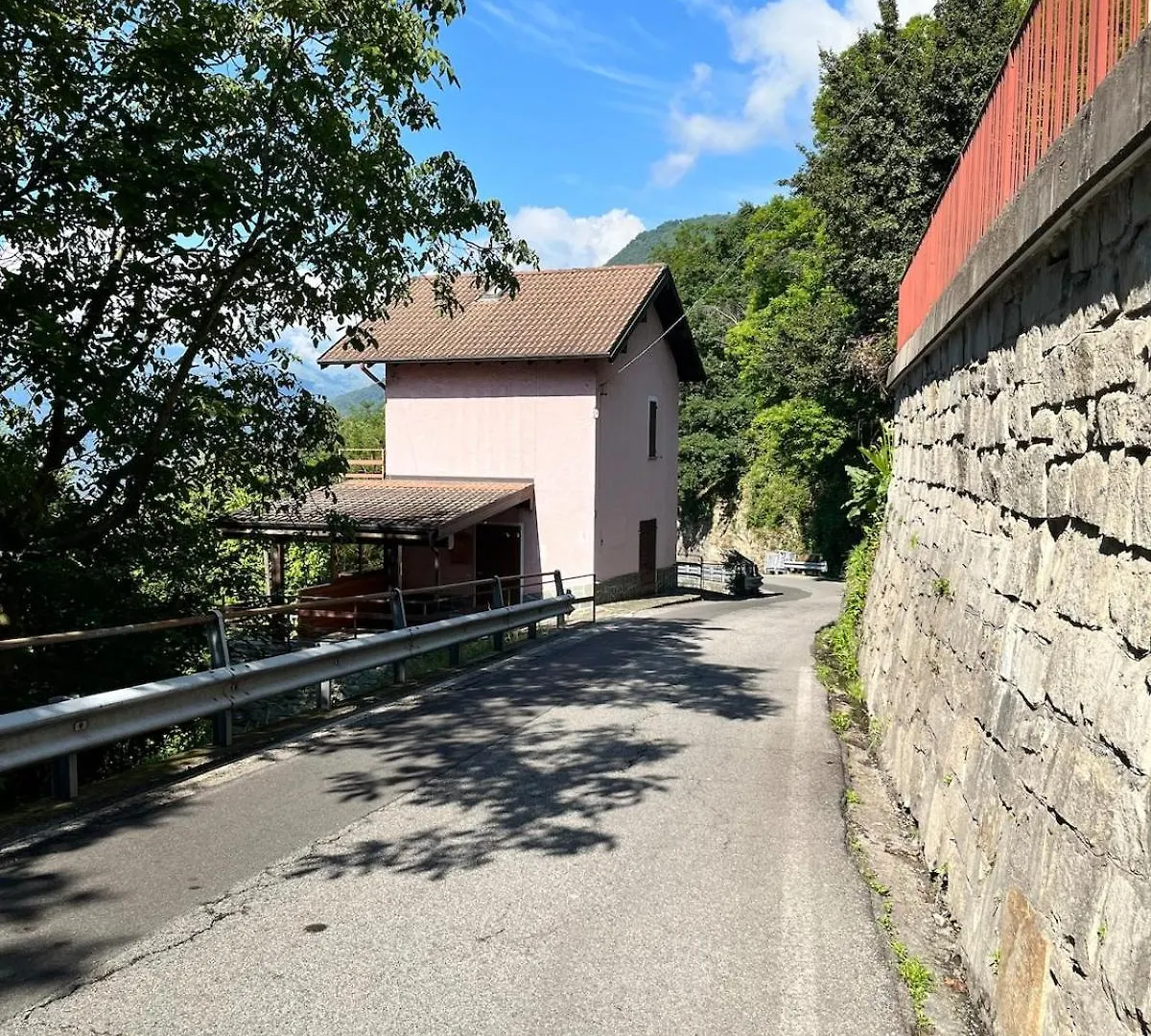 Pink Panther Holiday Home Gera Lario